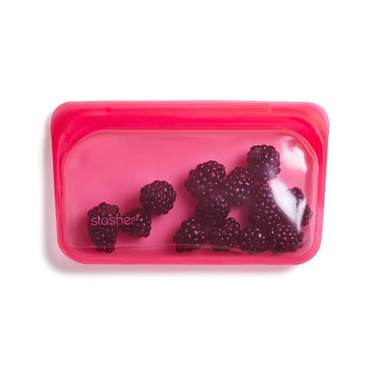 stasher snack with blackberries